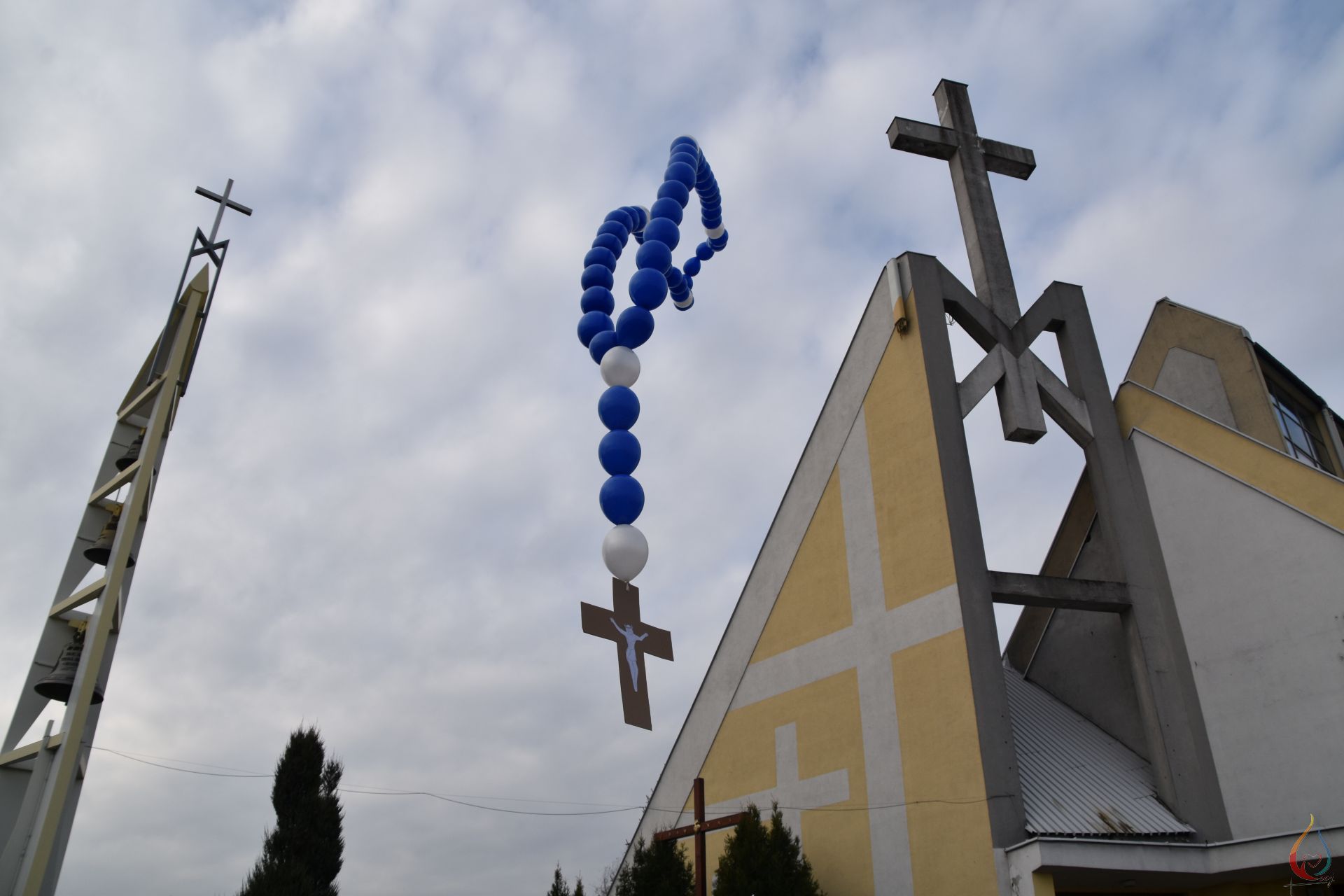 Różaniec z helem